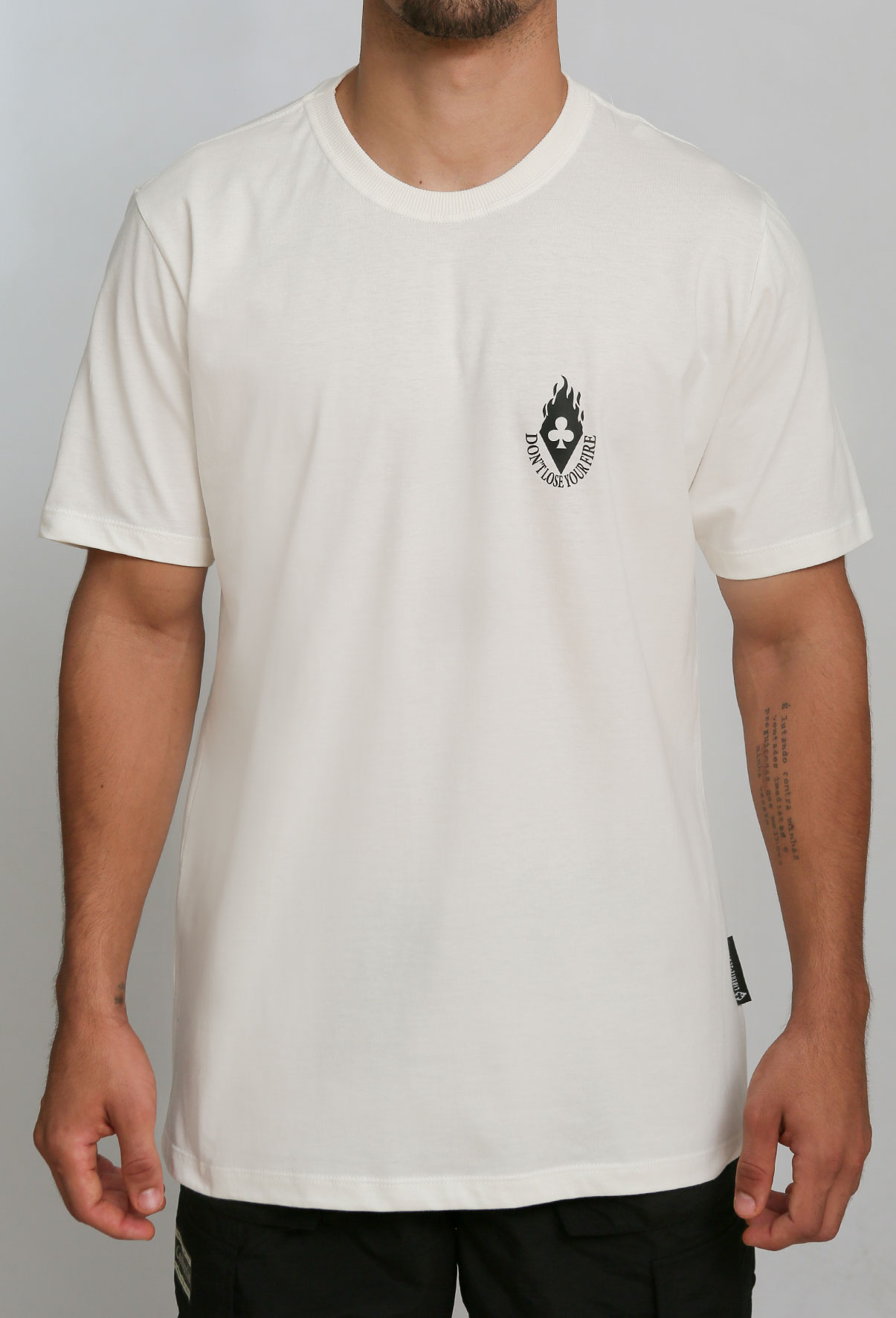 camiseta-off-manga-curta-conducao-mini-fire-cdoo32